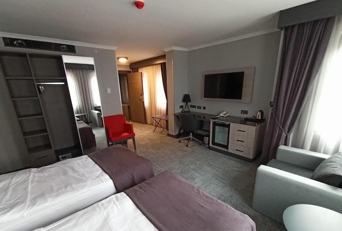 Days Hotel By Wyndham Ankara Cankaya Ancara Exterior foto
