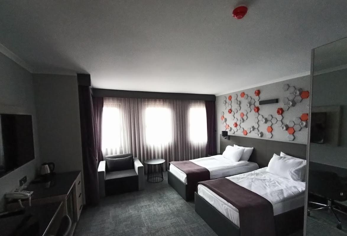 Days Hotel By Wyndham Ankara Cankaya Ancara Exterior foto