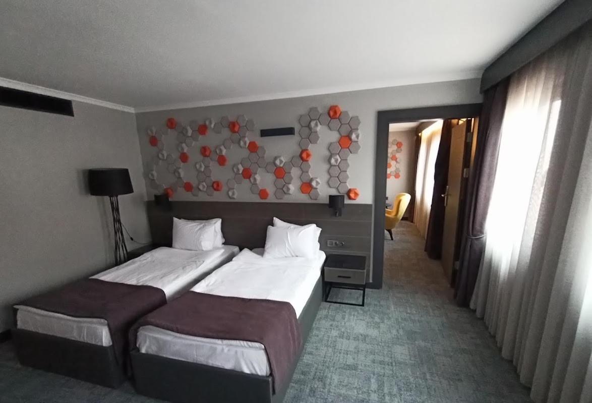 Days Hotel By Wyndham Ankara Cankaya Ancara Exterior foto